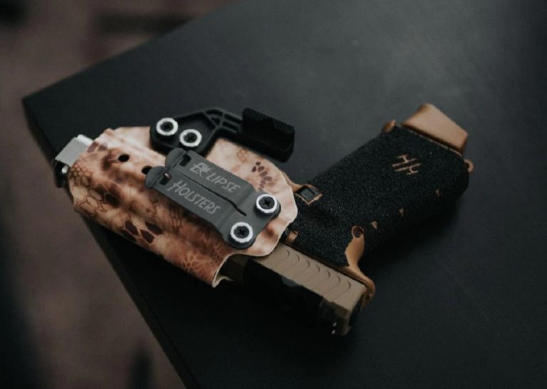 Eclipse Holster vs We The People: Which Holster Is Better for Everyday Carry?