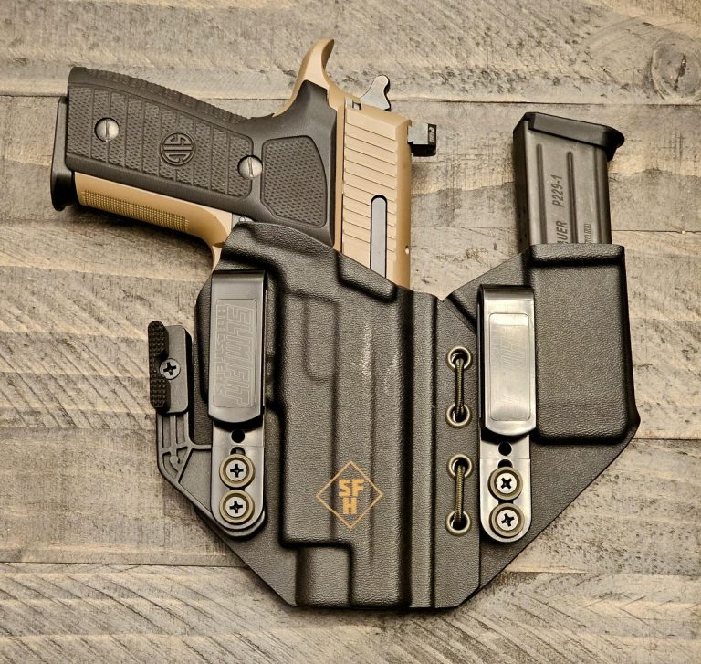 Sig P228 vs P229 Holster – Key Differences to Choose the Perfect Fit